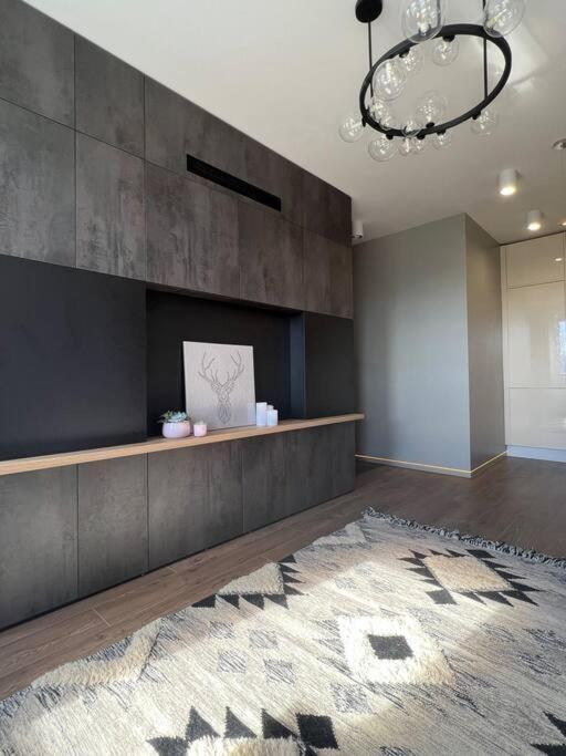 Luxury Pearl With Parking Place In Holesovice Apartmán *